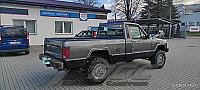 Foto z montáže LPG - JEEP COMANCHE  3 962 cm³